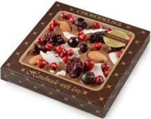 Шоколад молочный с украшением "Ежевика, кокос, миндаль", в блистере