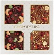 Подарочный набор "Изысканный десерт", 200 г, в коробке 
Шоколад темный с украшением "БРУСНИКА, вишня, кешью"
Шоколад молочный с украшением "ПЕКАН, вишня, фундук"
Габариты: 17*17*2 см.